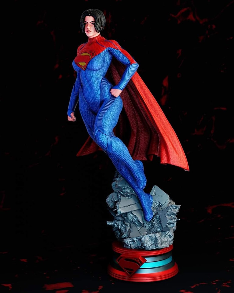 Supergirl 1/8 Scale