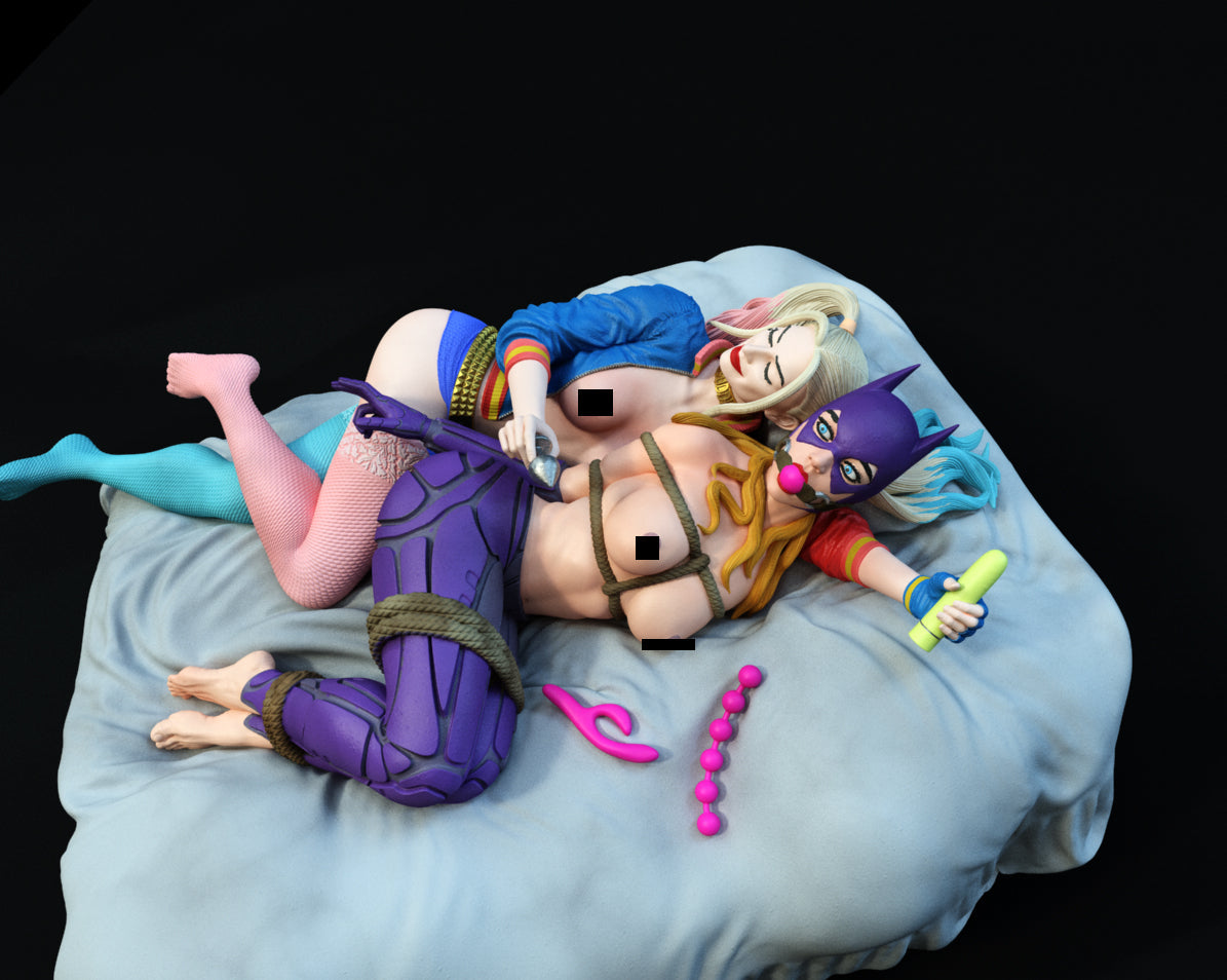 Harley Quinn and Batgirl Special Edition 1/8 Scale