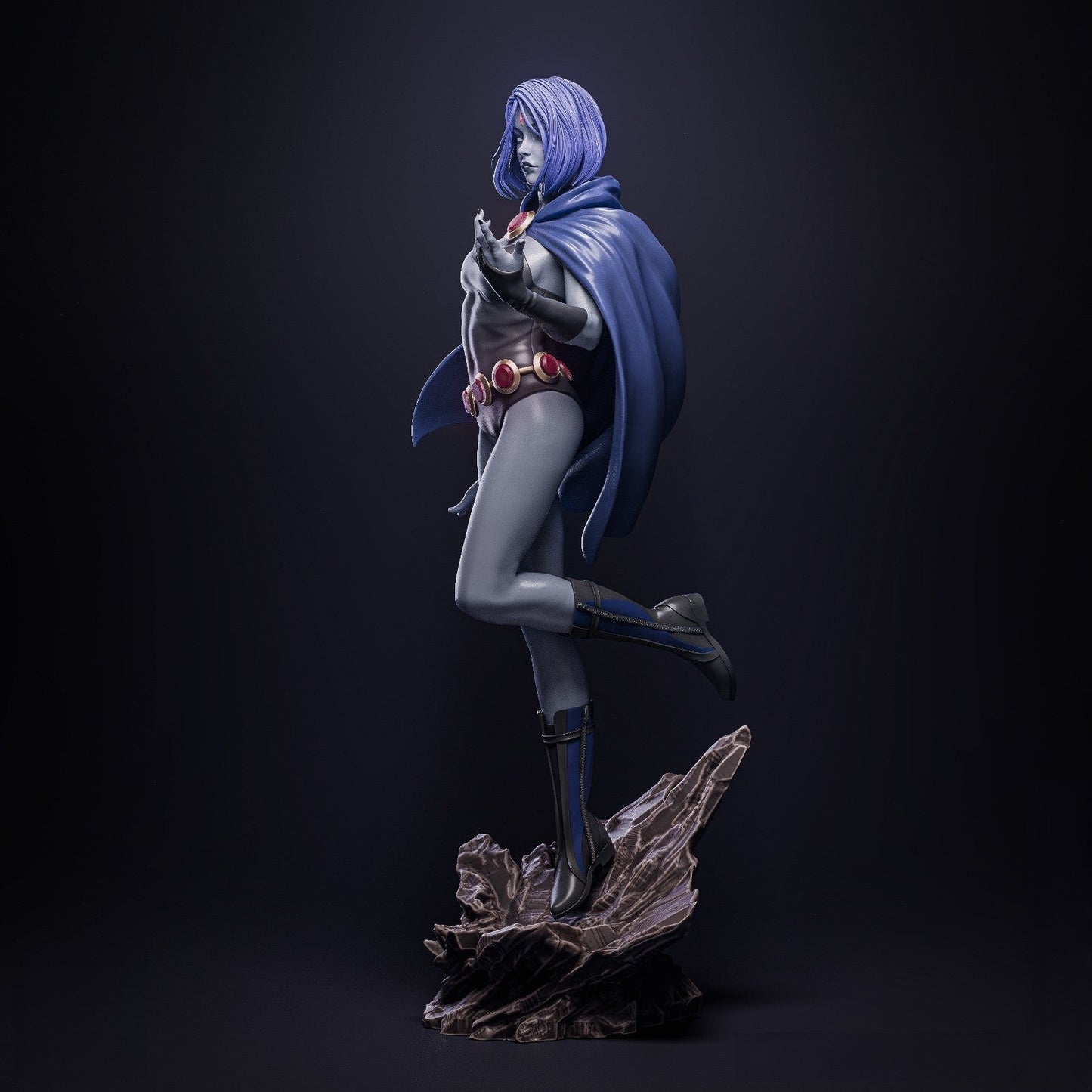 Raven 1/8 Scale