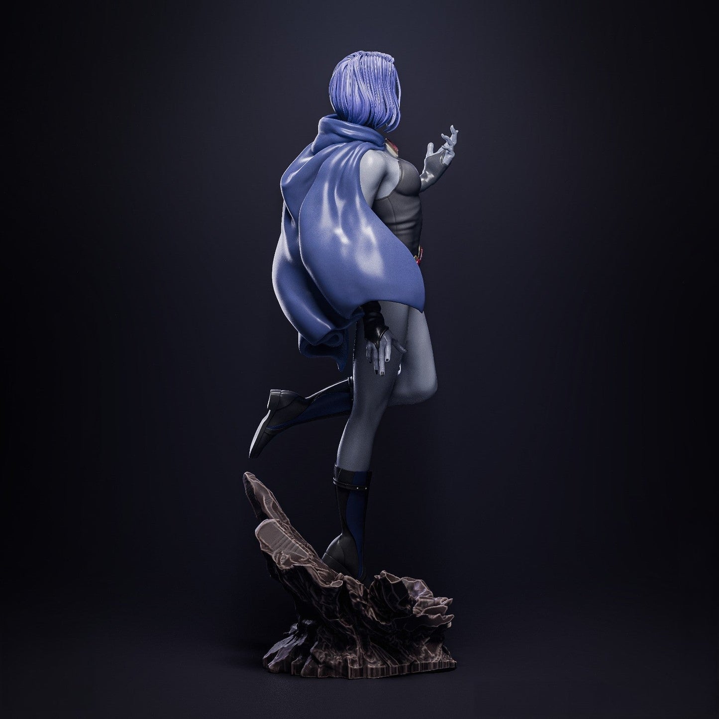 Raven 1/8 Scale