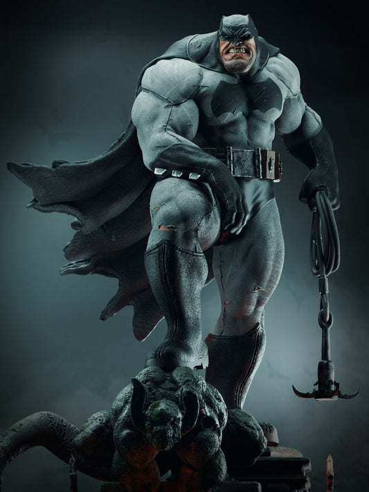 Batman Muscular 1/8 Scale
